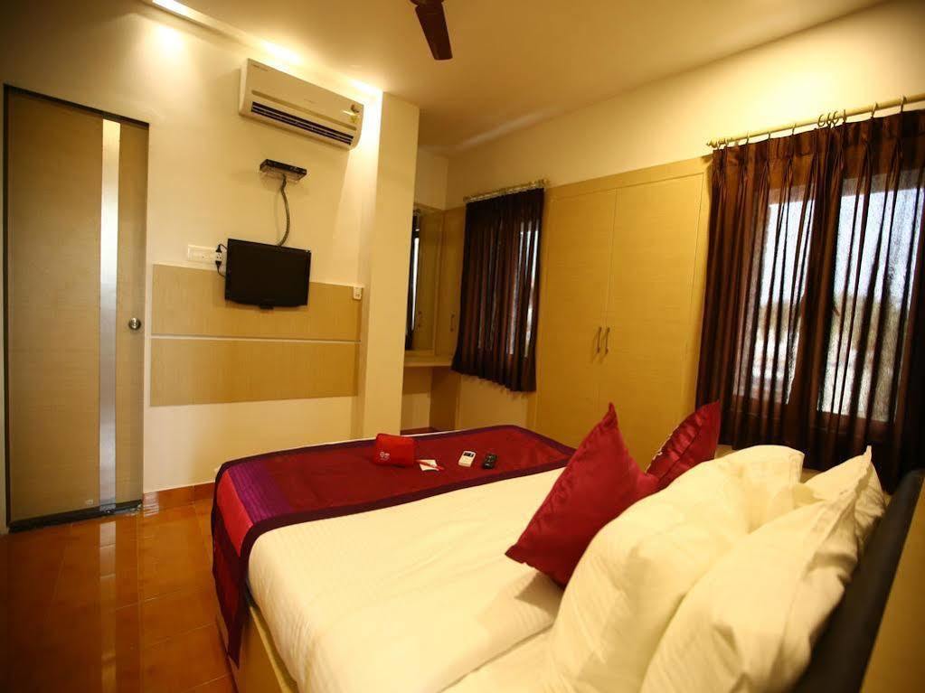 Oyo 968 Hotel Poigai Chennai Luaran gambar