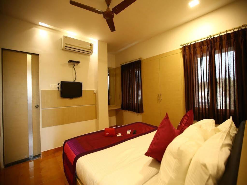 Oyo 968 Hotel Poigai Chennai Luaran gambar